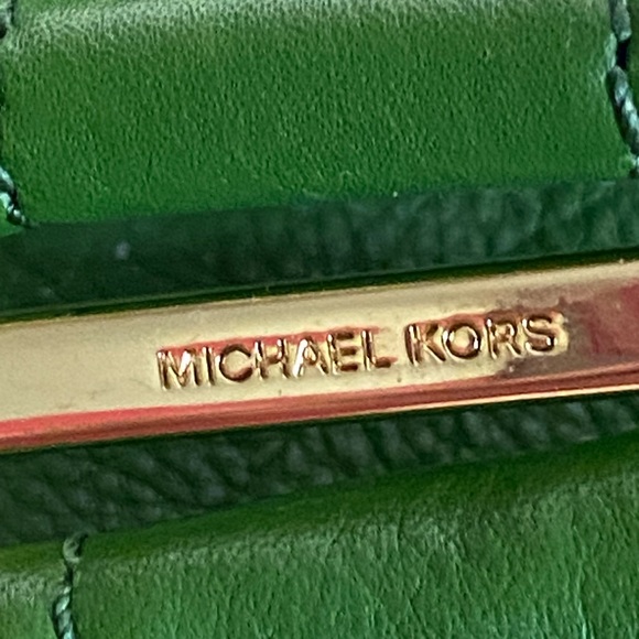 🎉HP🎉Michael Kors purse - Picture 8 of 16